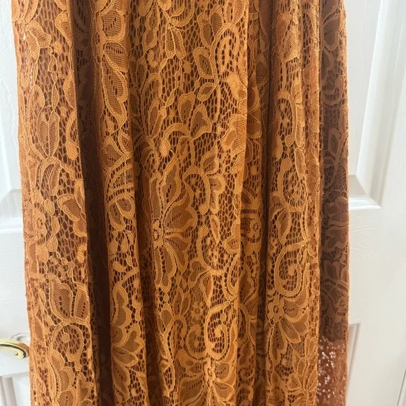 Joyfolie Rust Lace Maxi Dress - Picture 4 of 9